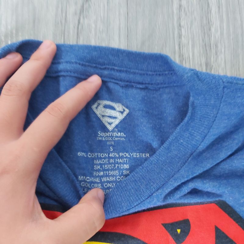 Áo Thun 2Hand Superman Hàng Mỹ - Size XL Nữ