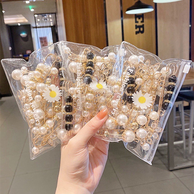 SET 13 MÓN GHIM CÀI ÁO ĐÍNH NGỌC