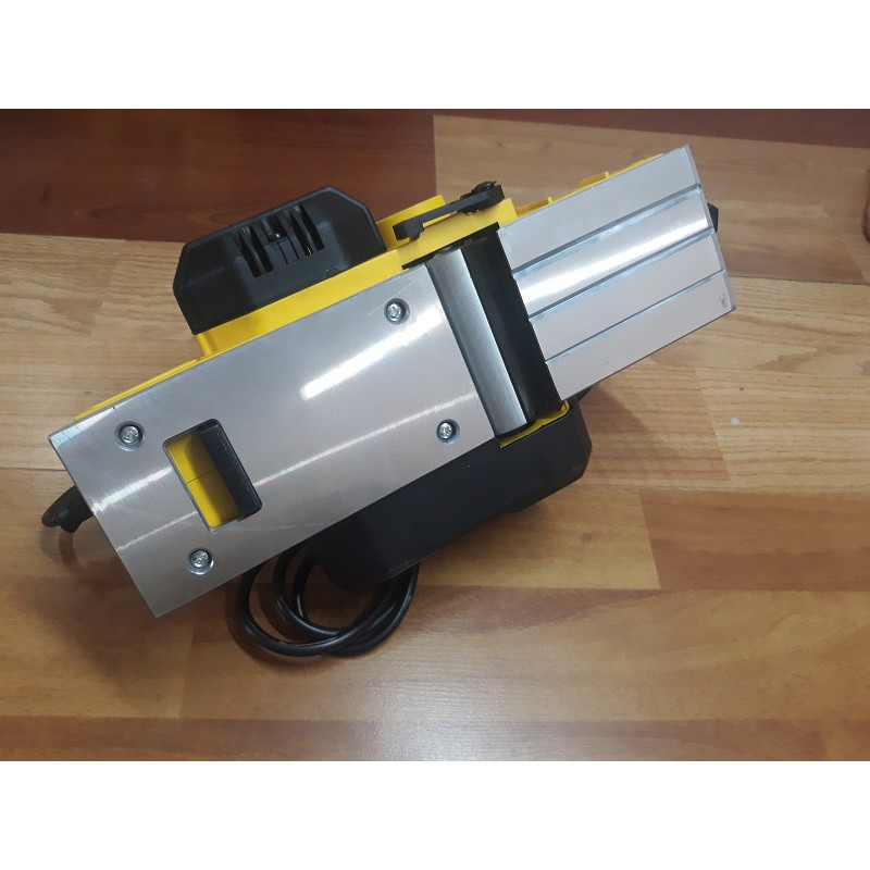CHÍNH HÃNG - Máy bào gỗ cầm tay 750W Stanley STEL630 bào rộng 82mm