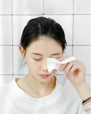 Khăn Mặt Chất Liệu Cotton Dùng Một Lần