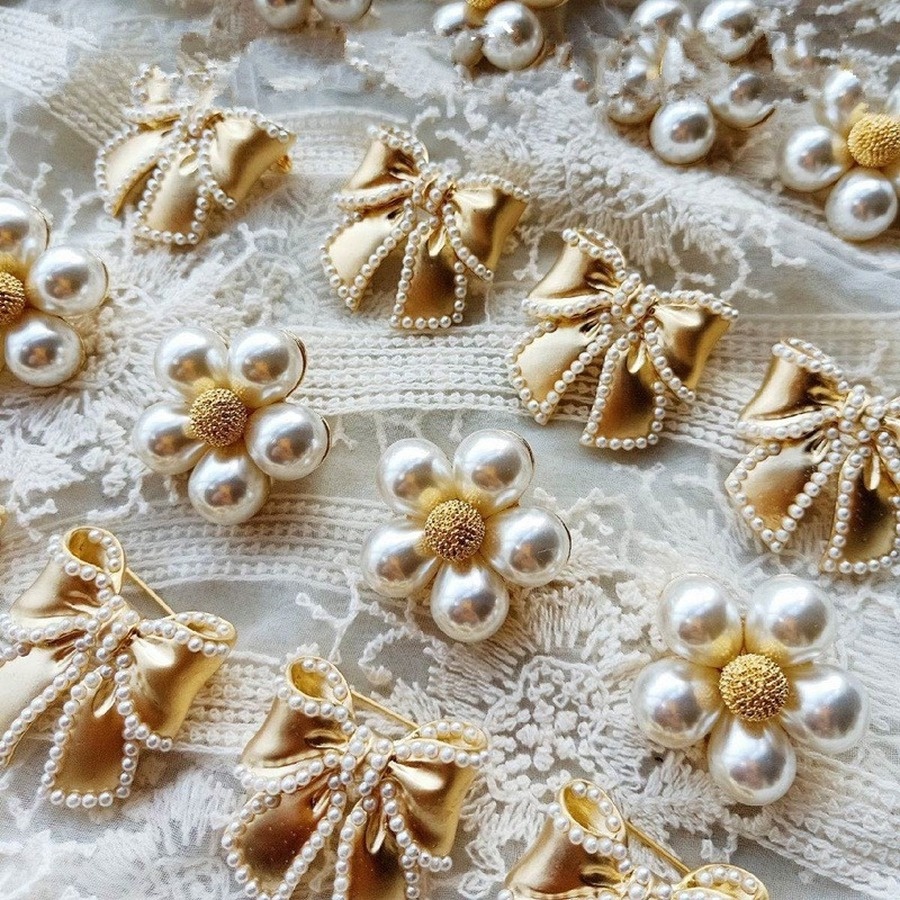 Trâm Cài Áo Hình Nơ Đính Ngọc Trai Thời Trang Hàn Quốc Cho Nữ