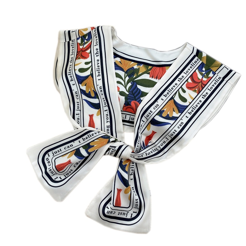 Khăn Choàng Lụa Satin In Họa Tiết Hình Tam Giác