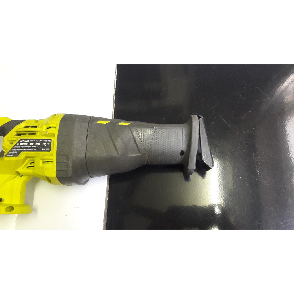 Cưa kiếm Ryobi R18RS 18V pin 5A sạc zin