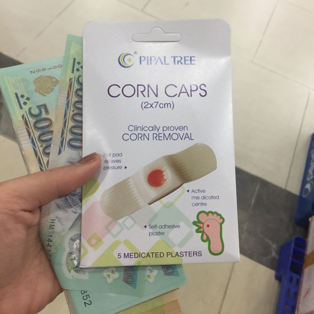 Dán mắt cá chân 