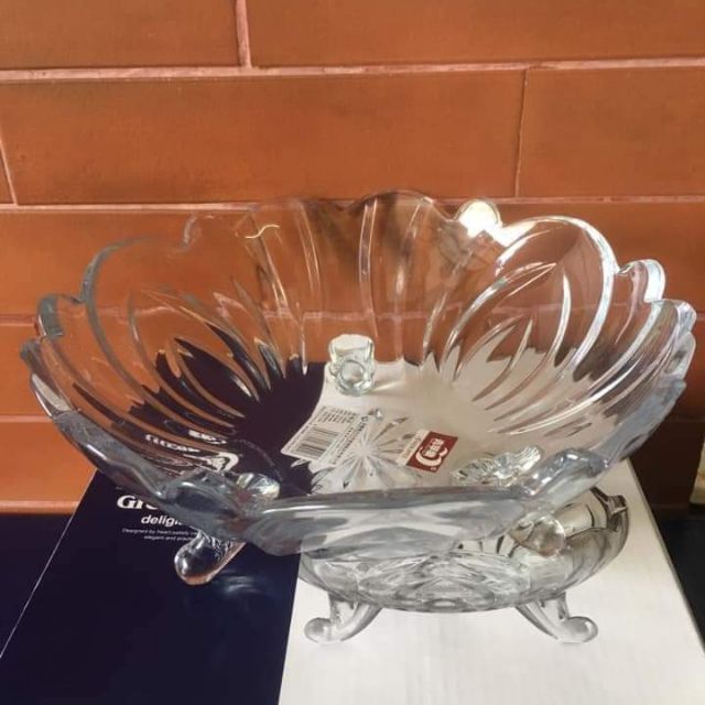 THỐ THỦY TINH 3 CHÂN