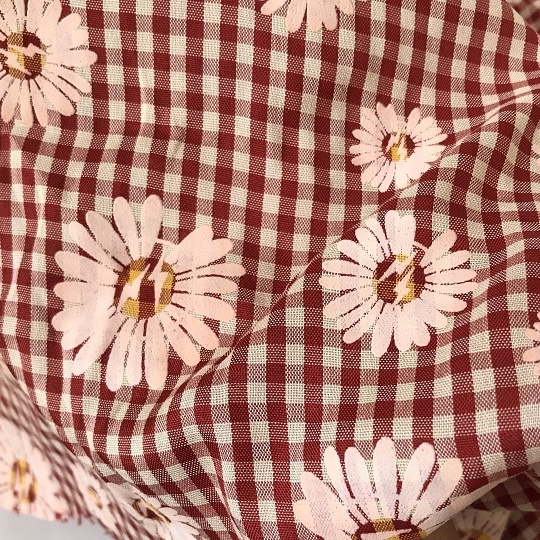 Vải Thô Cotton Pha Đỏ Hoa Cúc Sơn, Khổ 1m50 - Co Giãn Nhẹ - May Đầm, BaBydoll, Áo, Bộ, Đồ Trẻ Em