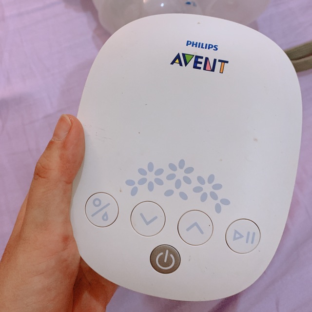 Máy hút sữa Avent Snow còn bảo hành đến 8/2021 + pin sạc xịn