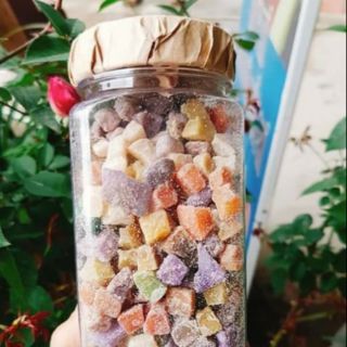 Mứt dừa viên ngũ sắc