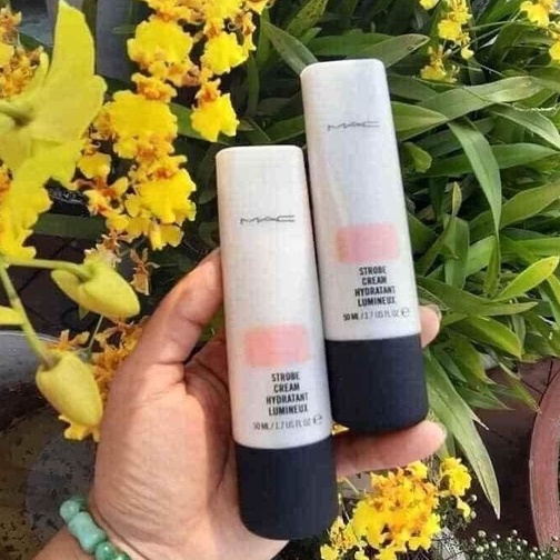 Kem Lót Căng Bóng MAC Strobing 50ml Chính Hãng