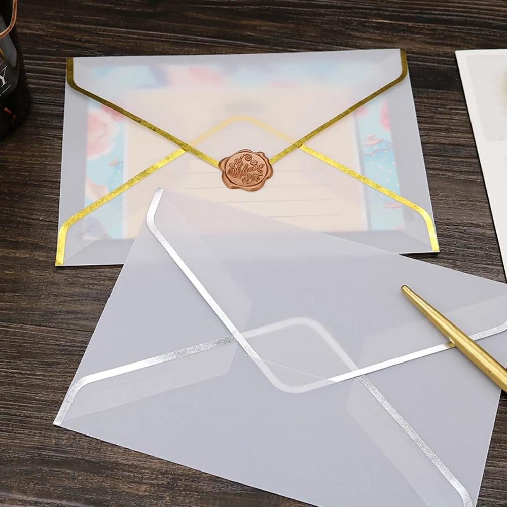 Thiệp Mời Đám Cưới Trong Suốt In Chữ AUGUSTINA