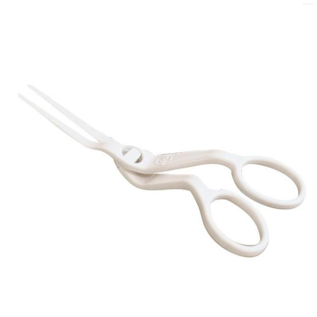 Kéo Nhựa Chuyên Dùng Hỗ Trợ Trang Trí Bánh Kem