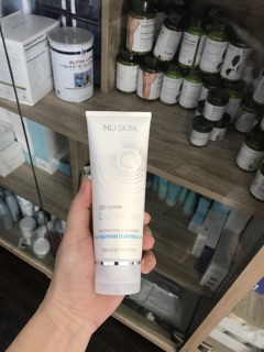 SỬA RỬA MẶT LUMISPA NUSKIN