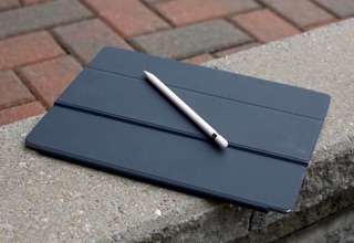 Bàn phím smart keyboard Apple cho iPad Pro 9.7 inch