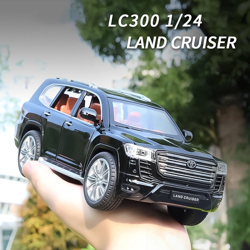 Mô hình 2022 Toyota Land Cruiser LC300 1:24 Chezhi