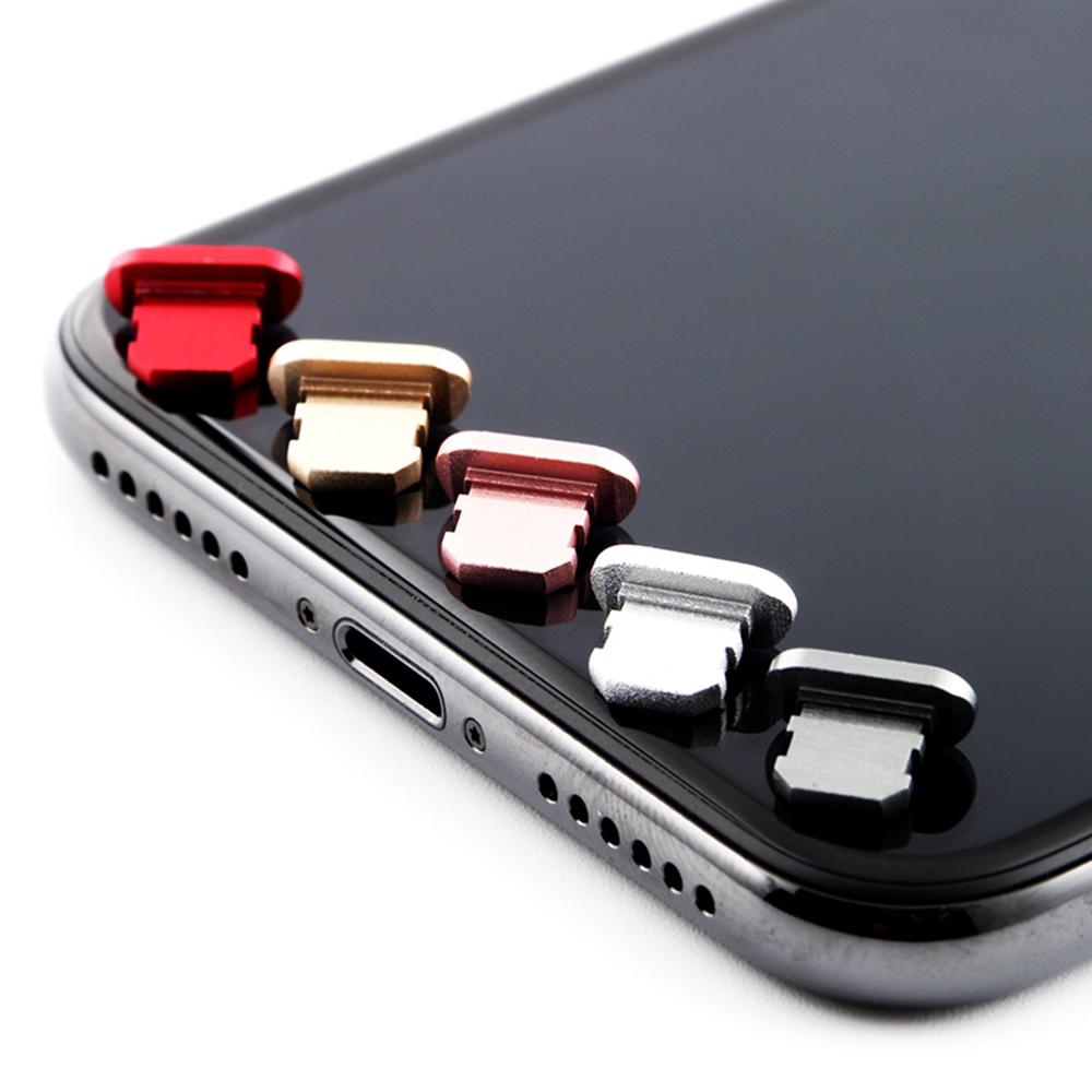 Nút bịt chống bụi cho cổng Lightning của các sản phẩm Apple
