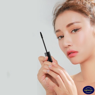 Masscara chải tóc vào nếp