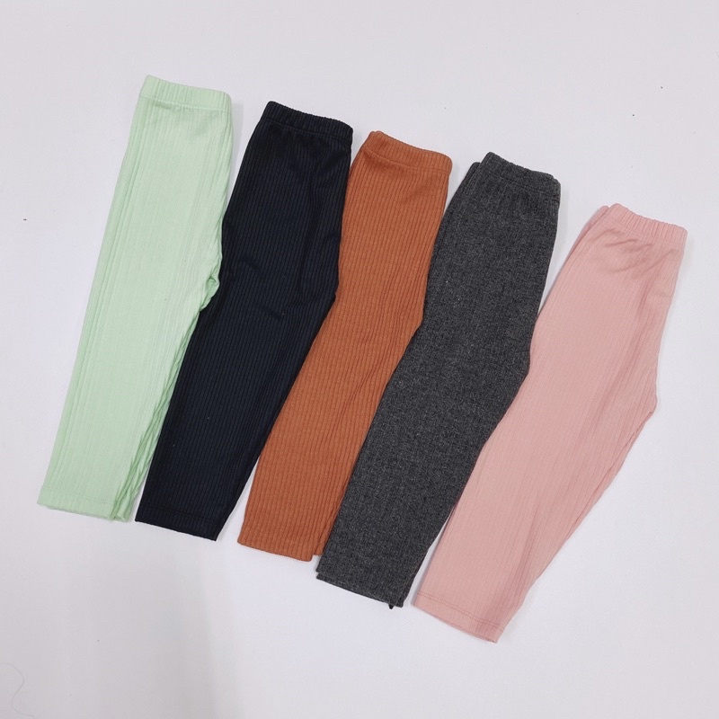 Combo 4 chiếc quần legging chất len tăm mềm mịn cho bé 9-22kg