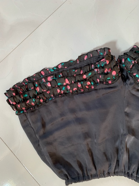 Thanh lý quần lụa đùi mặc ở nhà đã sử dụng úed đồng giá | BigBuy360 - bigbuy360.vn