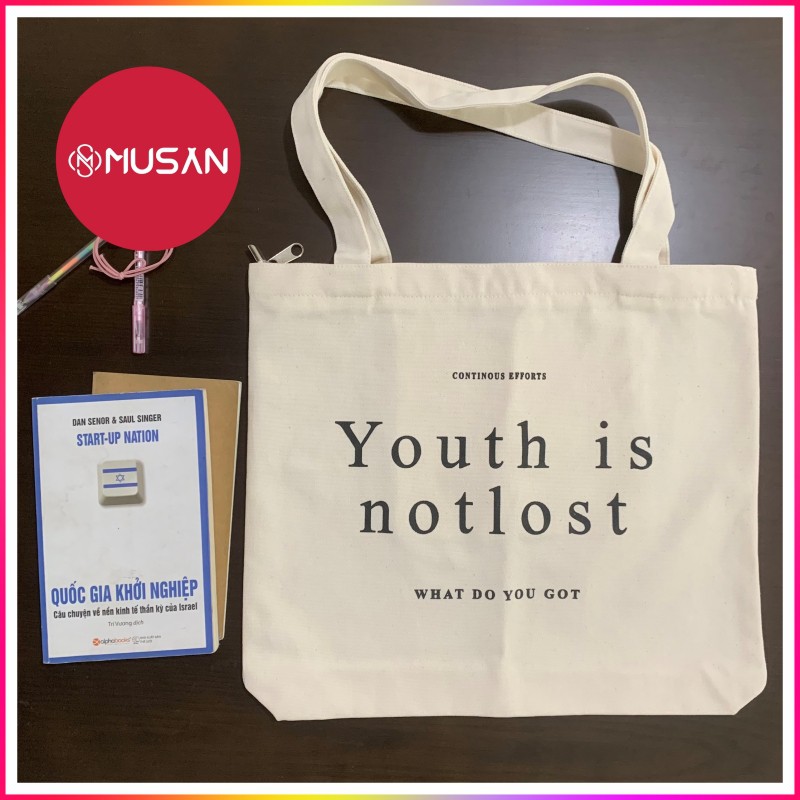 Túi vải canvas cao cấp đeo vai Youth Is Not Lost khổ vuông cá tính