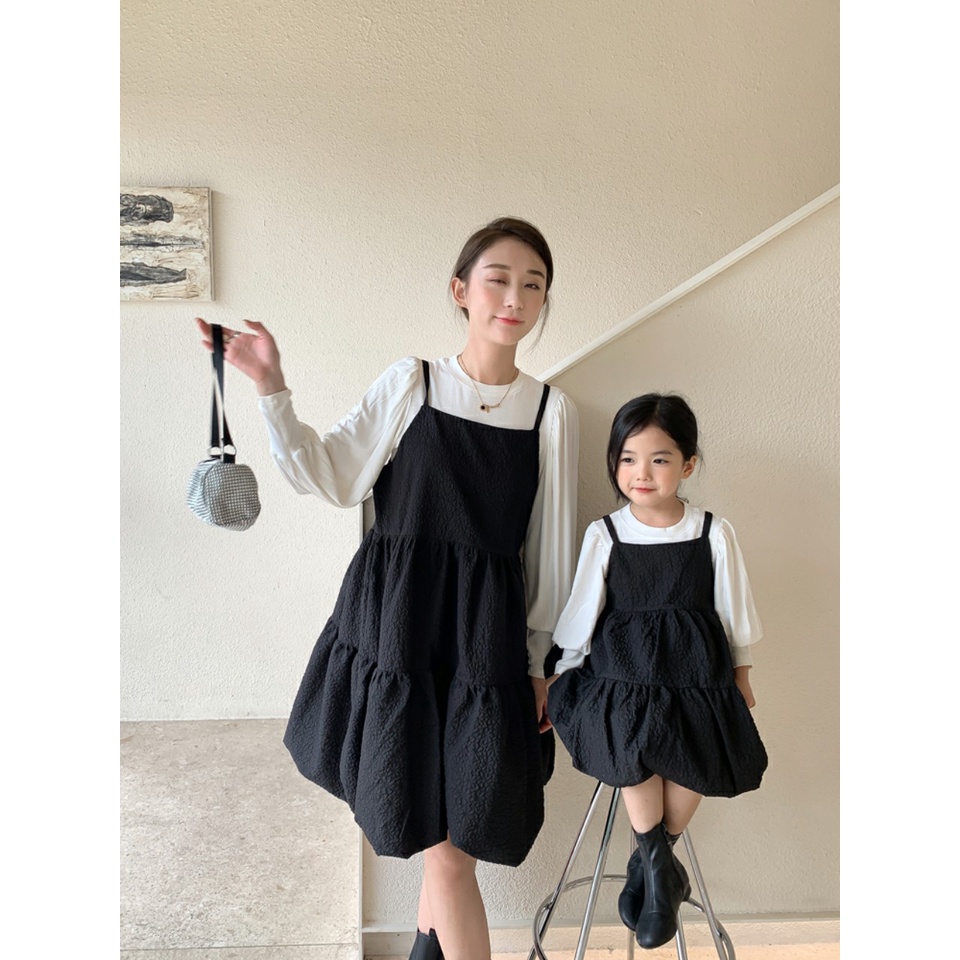 Váy đôi mẹ và bé tay phồng dễ thương thu đông dành cho mẹ và bé gái