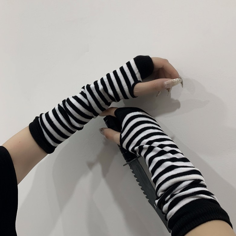 Ống tay áo hở ngón tối màu phong cách punk harajuku cá tính cho nam nữ 225600