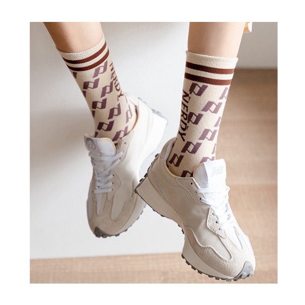 Vớ Tất NERDY cao cổ Nam Nữ phong cách thể thao, trẻ trung, năng động.
