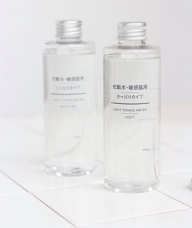 Nước hoa hồng cấp ẩm MUJI