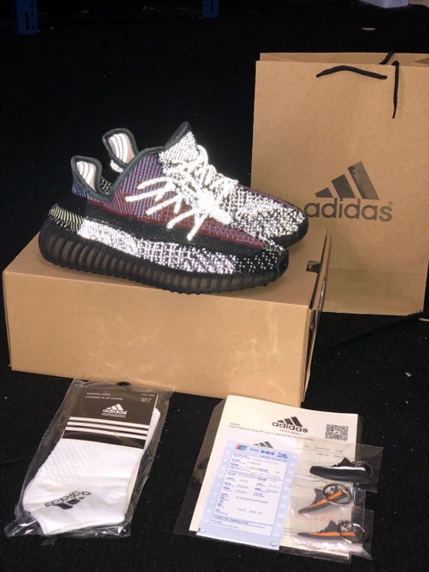 Giày Thể Thao Adidas Yeezy 350 V2 Yeezy Đen 100% Chính Hãng Chính Hãng 1: 1