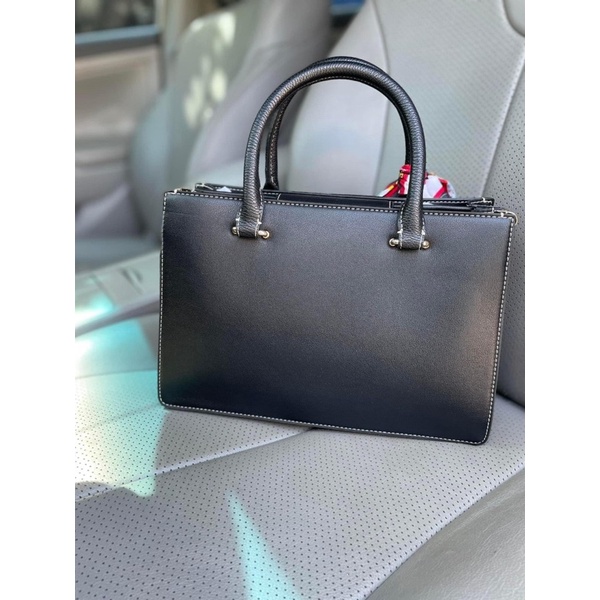 Túi Love Moschino auth sale