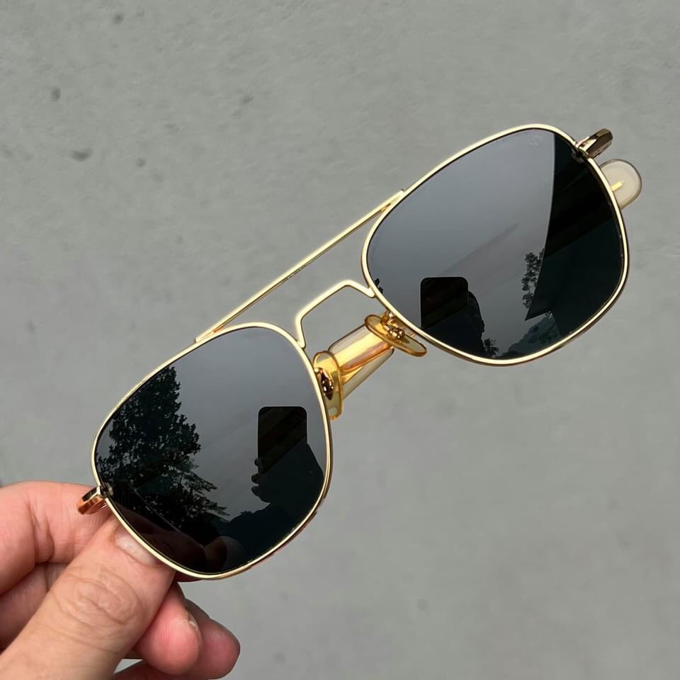 Kính Mát AO - KÍNH Cơn Mỹ - Made In Usa - Zin Nguyên Bản New 95% - Không Lỗi Xước Unisex Thời Trang