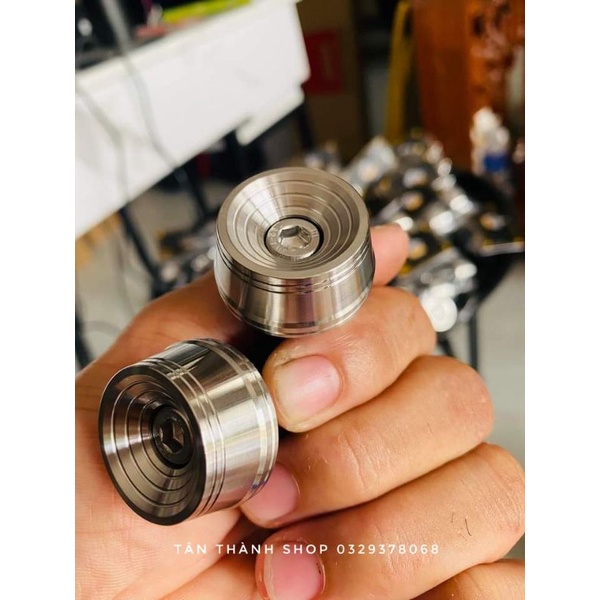 Gù tay lái mẫu thái V2 V3 inox 304 CNC siêu nặng chống rung tay lái  ( giá 1 cặp )