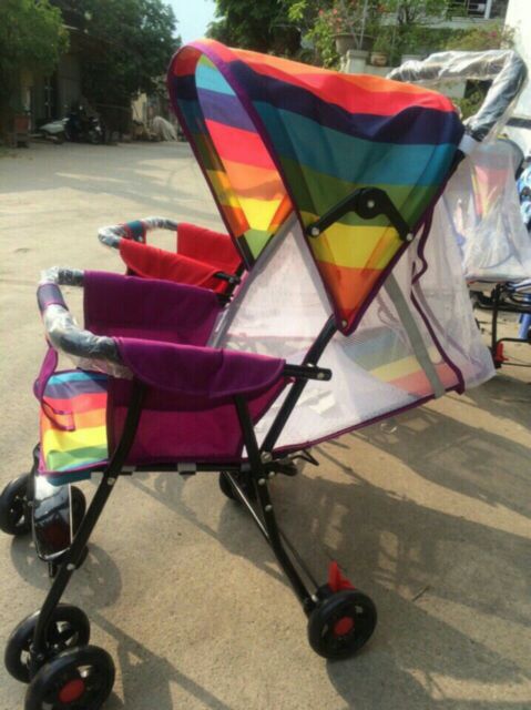 Xe đẩy cầu vồng