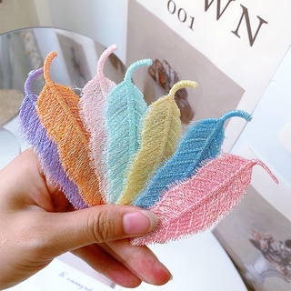 Kẹp tóc hình lông vũ xinh xắn dành cho bạn gái
