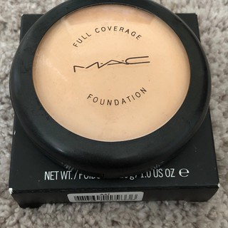 Kem Phấn Nền MAC Full Coverage Foundation NC15