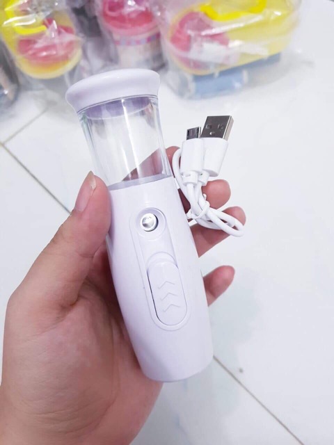 Máy xông mặt cầm tay Mini Nano Spray