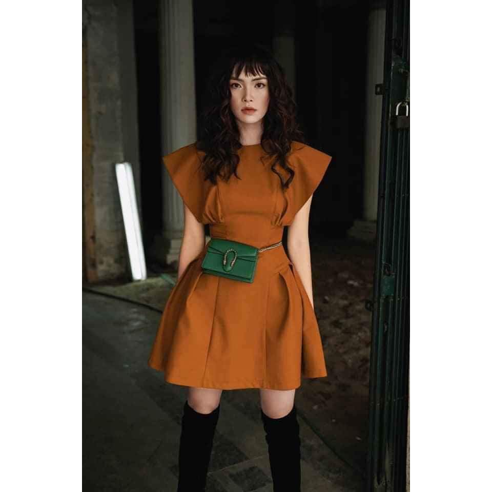 Đầm Soyoung cam đất