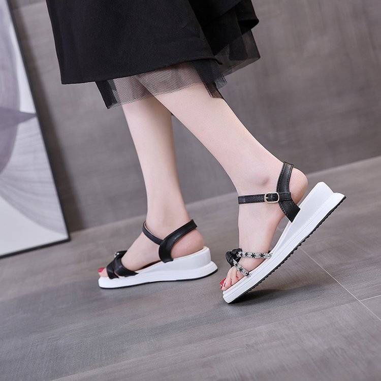 Sandal Sandal Đế Xuồng Phẳng Có Quai Phong Cách La Mã Thời Trang Thường Ngày Cho Nữ