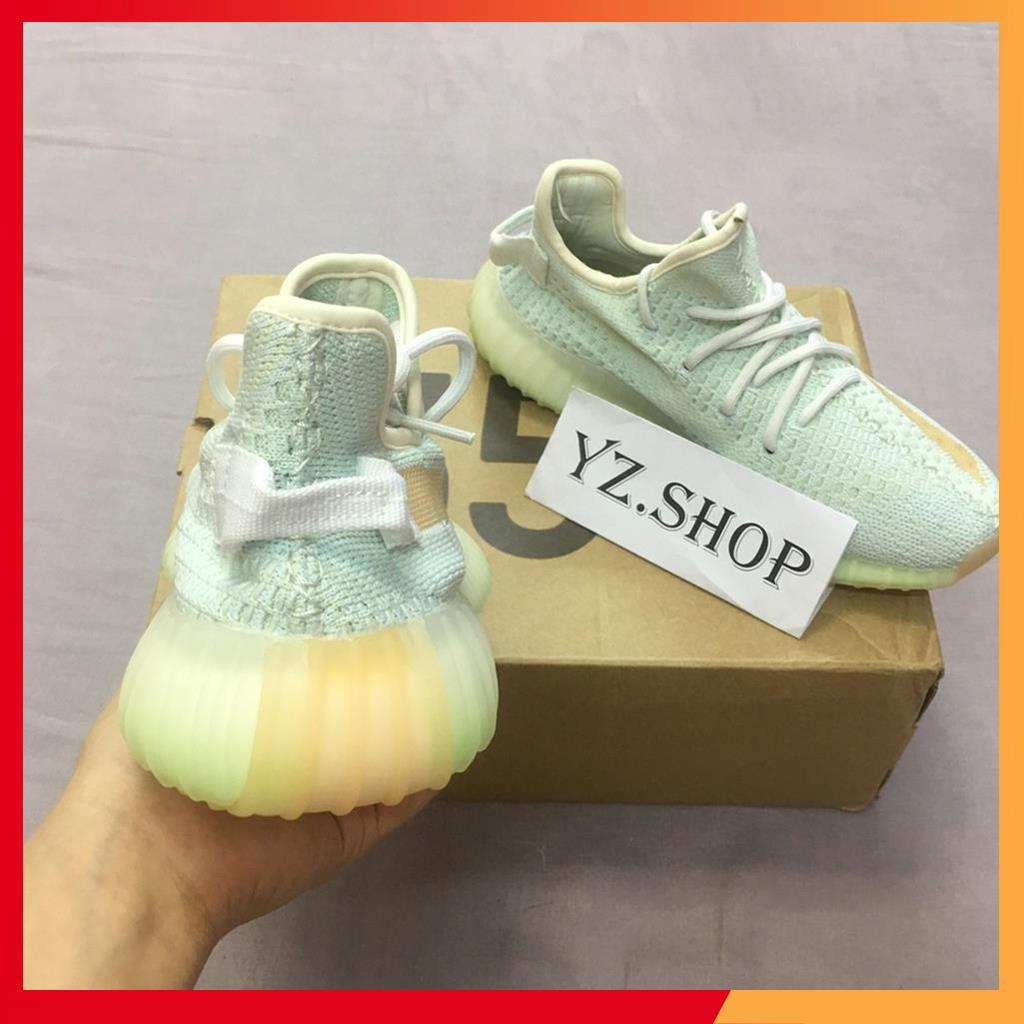 Giày Sneaker, Giày Thể Thao YZ350 2 Màu Trueform, Hyper MSP89982 MSP26747
