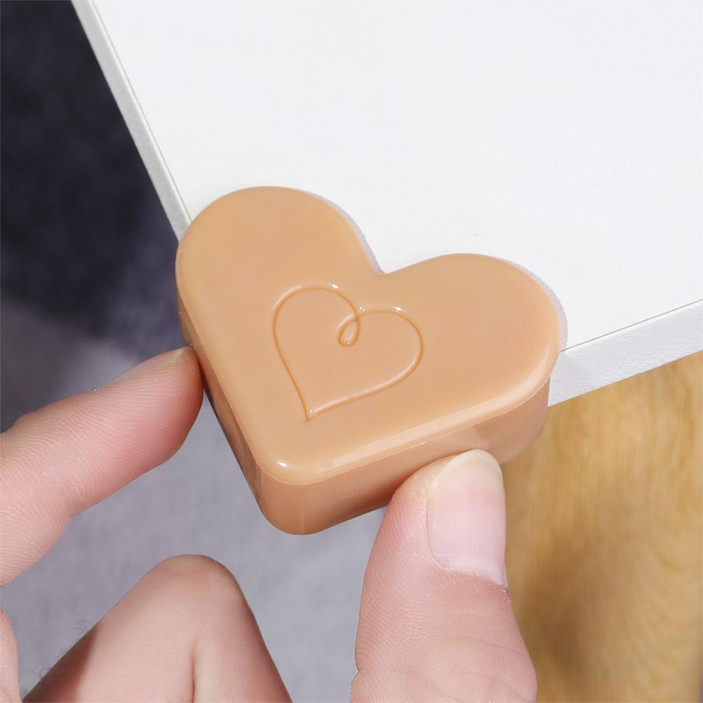 CLEVER Bộ 4 Miếng Silicone Bọc Cạnh Bàn Hình Trái Tim Bảo Vệ An Toàn Cho Bé