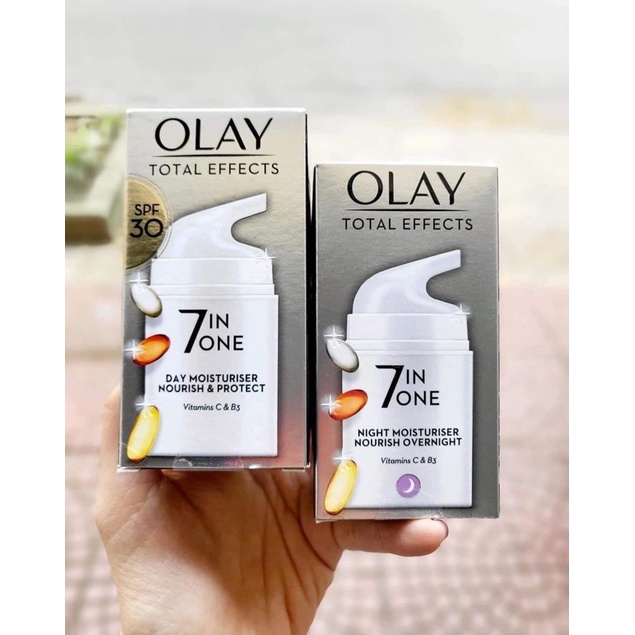 Kem dưỡng Olay 7in1 night moisturizer