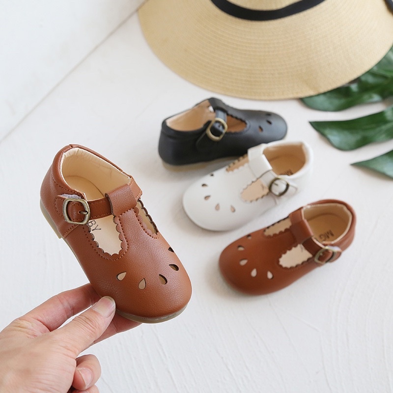 Giày cho bé gái phong cách cổ điển Anh, từ 1-7 tuổi, có size cho bé tập đi HGB