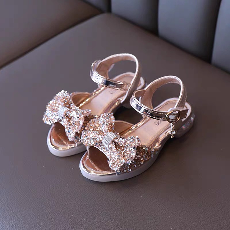 sandal bé gái - dép quai hậu cho bé đính đá, nơ nhỏ sang chảnh đế dẻo 2021 179 5125