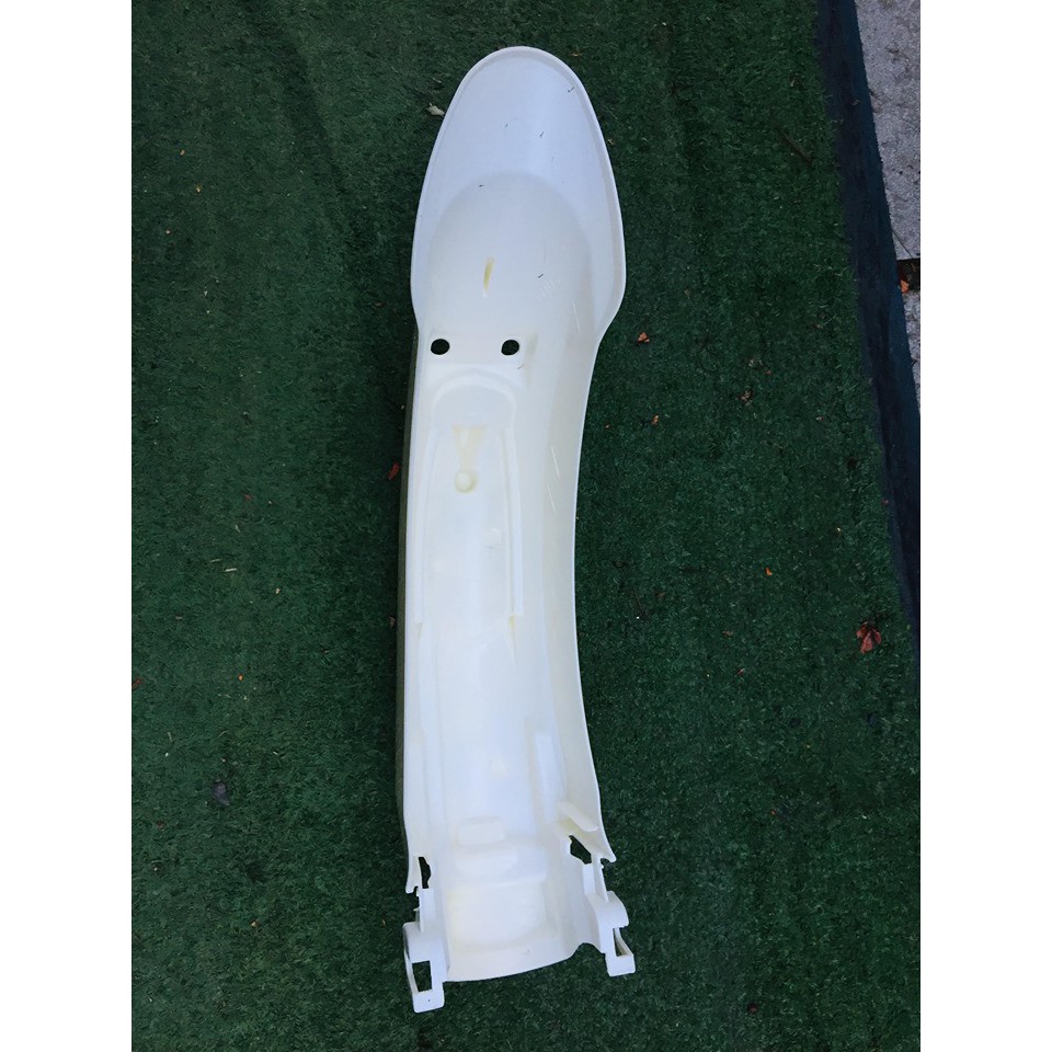 Dè sau cho cub mới