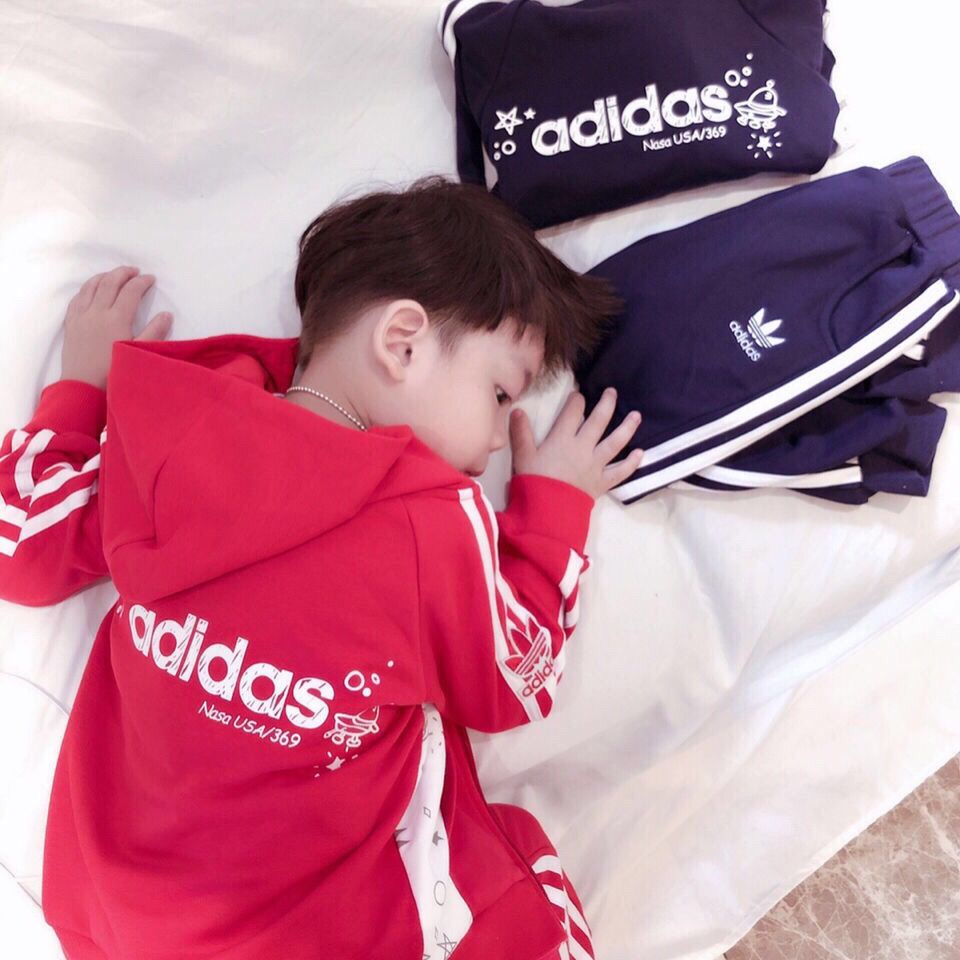 Không Có Nhãn Hiệu Trên Quần Áo1 Set Đồ Thể Thao 2 Món Áo Khoác Tay Dài Phối Quần Dài Thời Trang Dành Cho Bé Trai