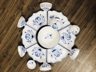 Bộ đồ ăn hoa mặt trời- vẽ hoa sen