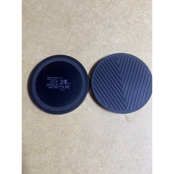 Đế sạc nhanh không dây 10w sạc nhanh chuẩn Qi cho IPhone , Samsung,… hàng thanh lí công ty mới chính hãng