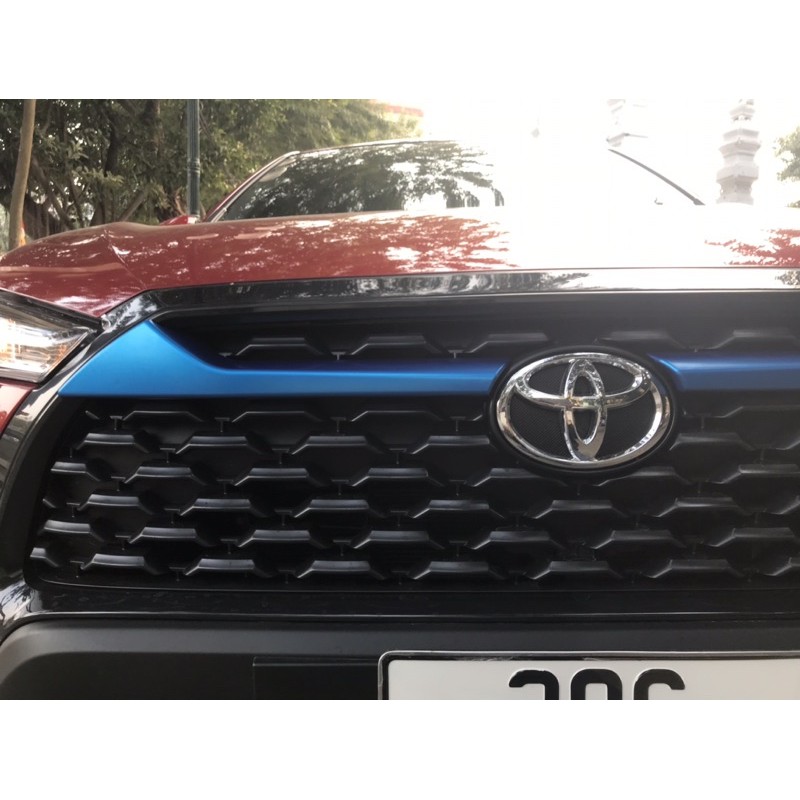 Thanh ốp mặt ca lăng, calang xe Toyota Corolla Cross 2020 2021 2022 2023