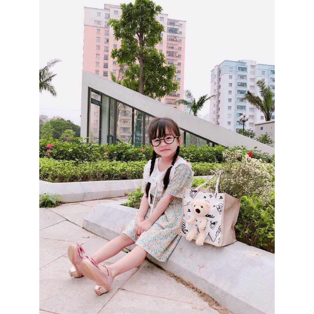 Váy trắng công chúa