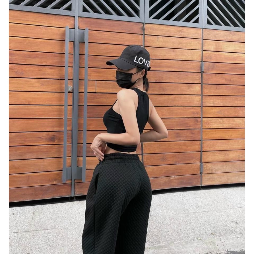 ÁO CROPTOP 3 LỖ [Moment House]