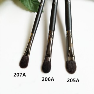 Cọ Tán Phấn Bầu Mắt Ducare 207A